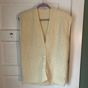 Vintage cream knit sweater vest with buttons